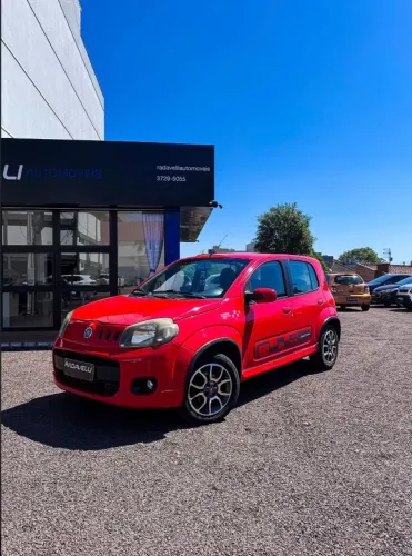Fiat Uno Sporting 1.4 EVO Fire Flex 8V 4P 2012