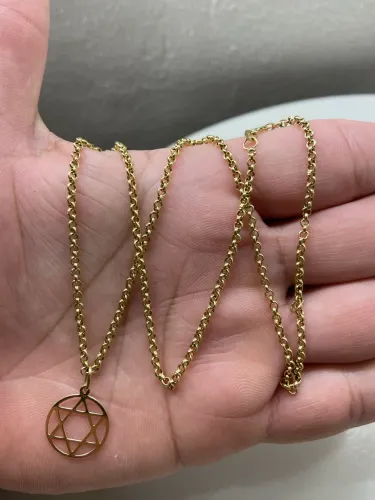 Corrente feminina em ouro 18k