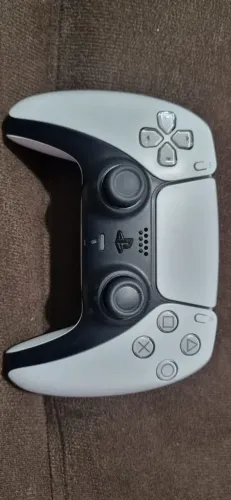 Controle de Playstation 5 com leve drift $220