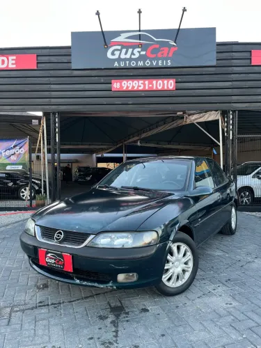 Chevrolet Vectra CD 2.2 16V / 2.0 16V Mec./aut. 1997