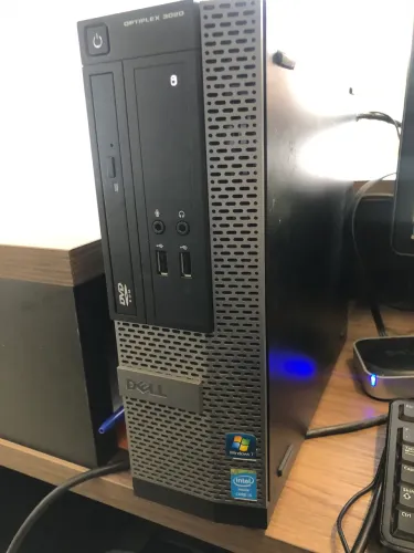 Vende-se computador Dell completo 