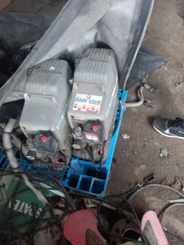 Vendo e compressores dabi 130/6 uso odontológico  funcionando