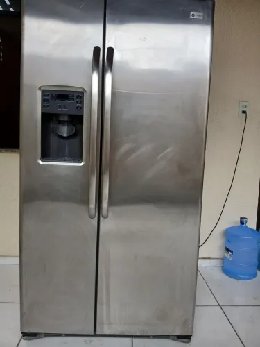 Geladeira inox