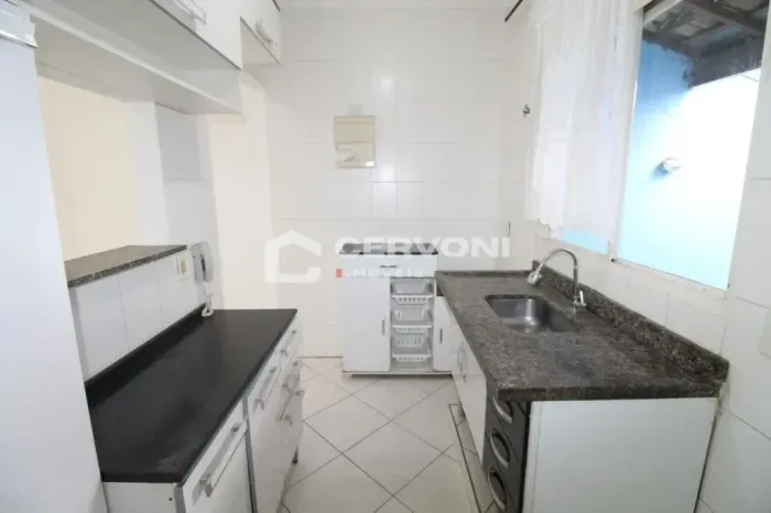 Casa em Condomínio para Locação 2 Dormitórios | 2 Vagas | Parque dos Ipês São José dos Cam