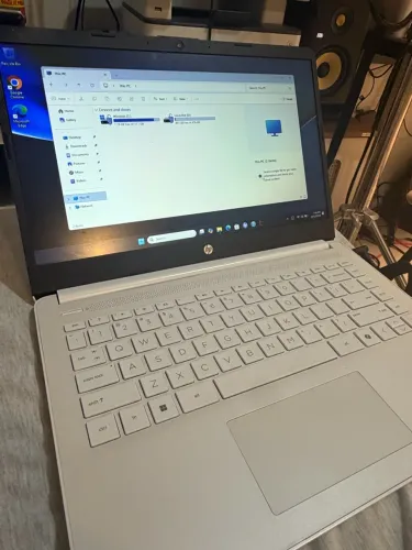 Hp 14? 16GB RAM 512GB SSD Intel