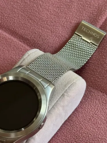 Relógio Technos Connect Full Display com carregador