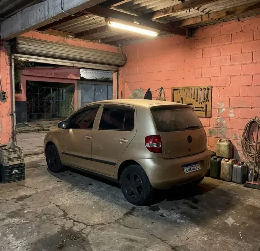 Volkswagen Fox Plus 1.6mi/ 1.6mi Total Flex 8V 3P 2004