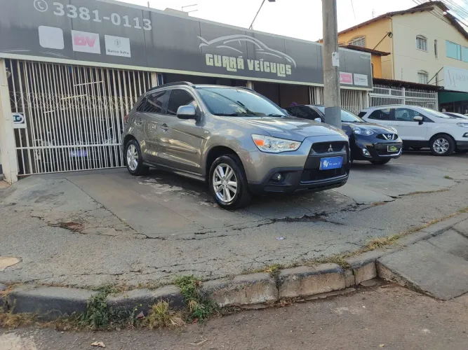 Mitsubishi ASX 2.0 16V 160cv Aut. 2012