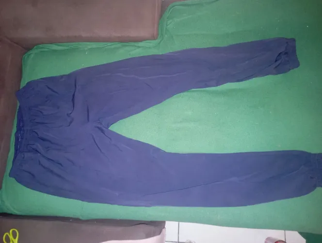 Vendo Scrub tamanho M azul marinho