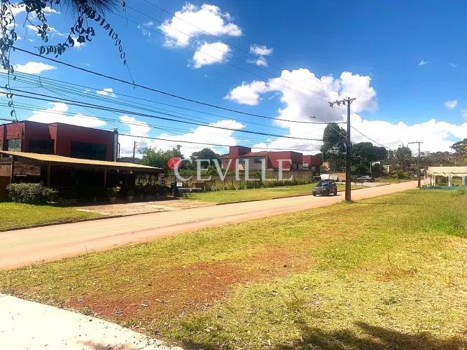 Lote comercial na Quinta Avenida - Vale do Sol