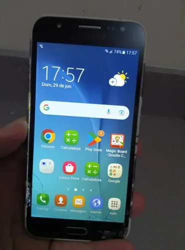 SAMSUMG J5 16GB DUAL CHIP *TELA TRINCADA