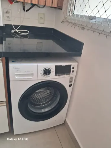 Excelente apartamento de dois quartos (sendo um suíte) totalmente mobiliado!