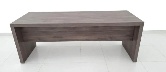 oportunidade mesa de escritorio cor imbuia