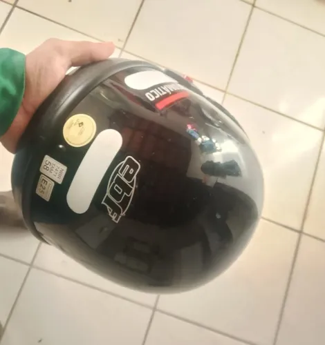 Capacete