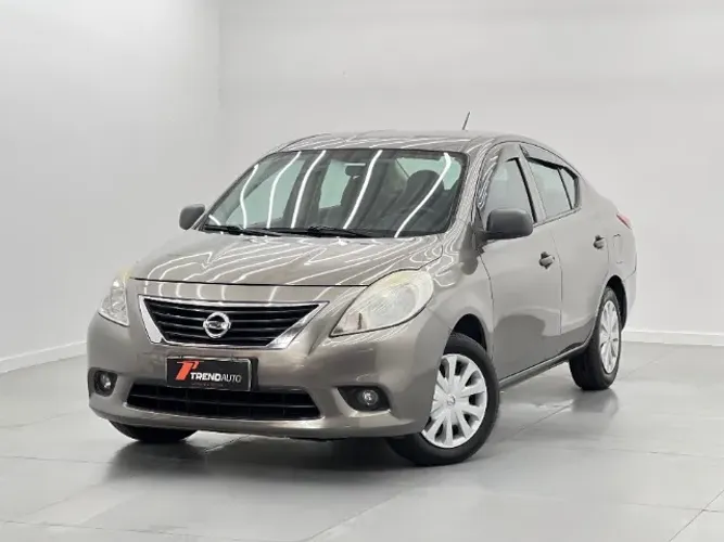 Nissan Versa S 1.6 16V Flex Fuel 4P Mec. 2012