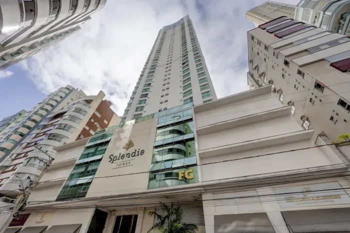 Apartamento para venda possui 128 metros quadrados com 3 quartos