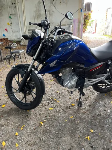 Vendo CG FAN 160 ÓTIMO ESTAO FAÇO NA PROMISSÓRIA