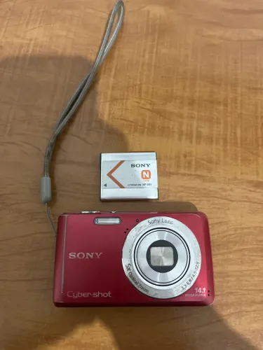 Camera Sony Cyber-shot 14.1
