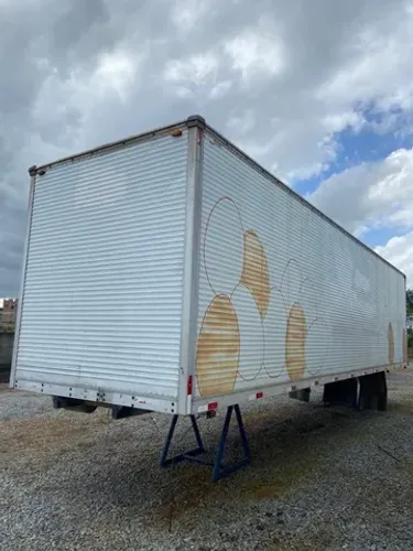 Baú Carga Seca Truck 10.30mt