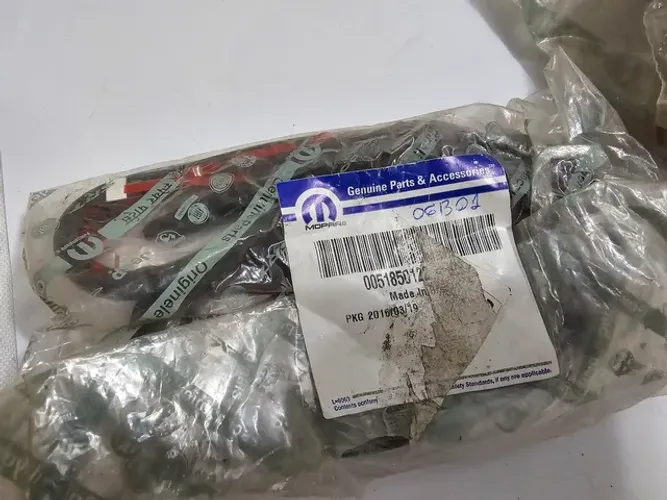 Idea uno Sporting borracha vedação spoiler parachoque nova original