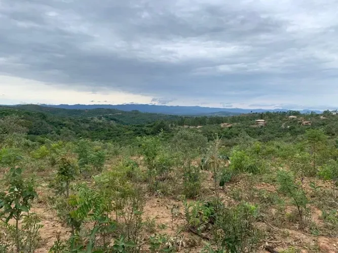 Terreno urbano 17.000m² boa topografia, linda vista, Serra do Cipó.