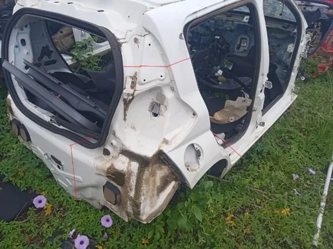 Lateral Traseira Direita Fiat Mobi