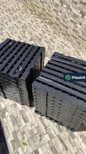 Estrado de plástico | 40x40