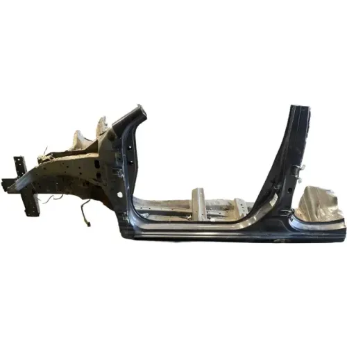 Lateral L.E Nissan Versa 1.6 2018/2019