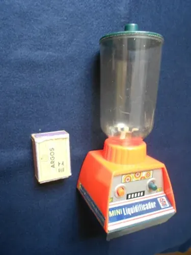 Mini Liquidificador a pilhas Estrela (Item para Colecionador)