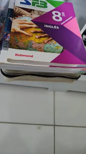 livros 8 ano farias britos