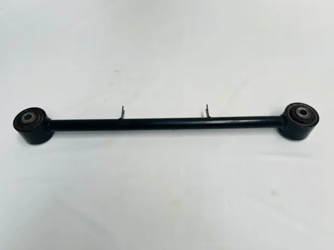 Tirante Superior Traseiro Nissan Frontier 2017 A 2021 (Original/Usado)