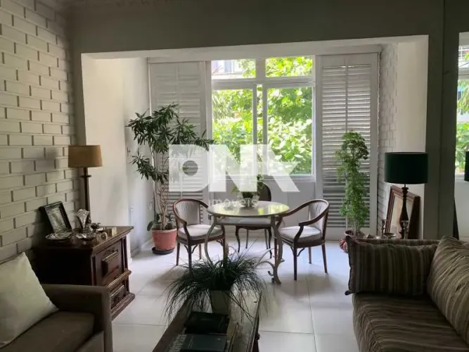 Apartamento - / Residencial / Ipanema