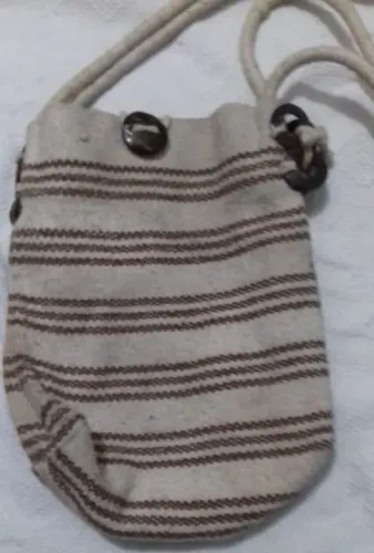 Bolsa de tecido tipo cisal, artesanal - alça comprida de corda grossa 