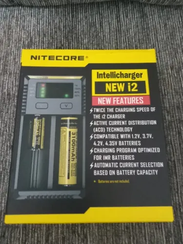 Carregador NITECORE NEW i2