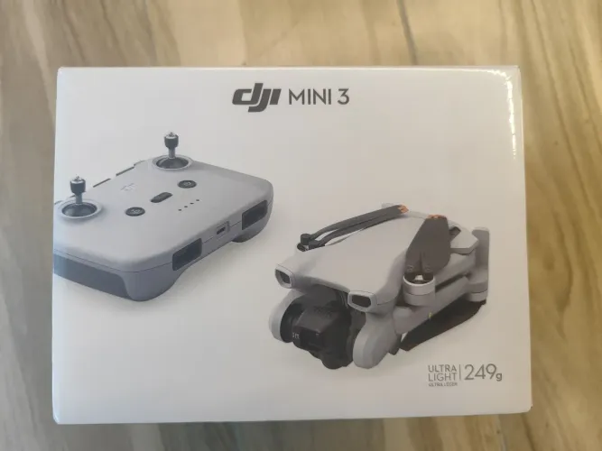 DRONE DJI MINI 3 (LACRADO) GRATIS CARTÃO E LANDING PAD