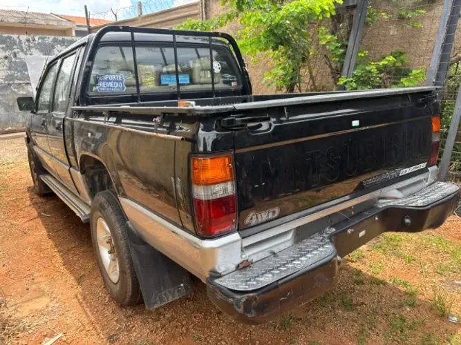 SUCATA MITSUBISHI L200 MMC  2.5 DIESEL 4X4 1996 1997 - VENDA DE PEÇAS