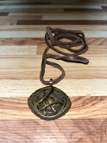 Amuleto Olho de Agamotto Dr. Estranho