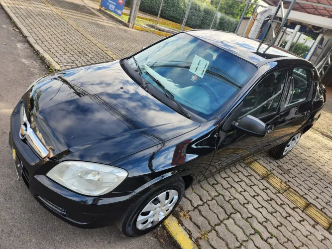 PRISMA 1.4 MAXX 2011 COMPLETO AR GELADEIRA