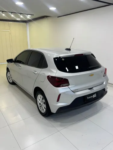 Chevrolet Onix Hatch LTZ 1.0 12V TB Flex Aut. 4P 2020
