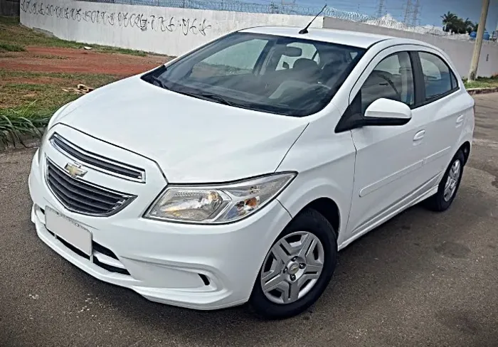 Ônix 1.0 LT 2015 abaixo da FIPE mais novo de Brasília - Impecável, sem detalhes igual 0km