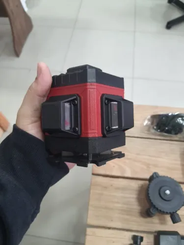Nivel Laser 12 linhas verdes  Novo