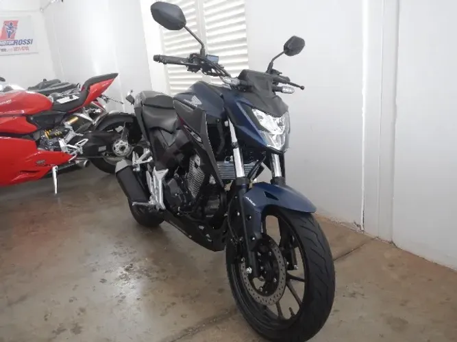 Honda CB 300 Twister ABS - único dono - 2025/2025 !