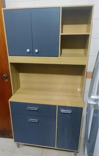 Armário Pequeno Novo