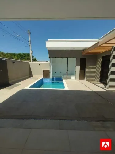 Casa de Alto Padrão à venda no Condomínio Solar das Esmeraldas, em Nova Odessa com 4 quart