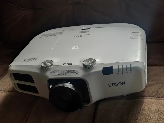 Projetor Epson g5910 em perfeito funcionamento