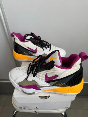 Tênis Jordan Zoom 92 Feminino 38
