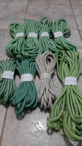 Cordas Decorativas Coloridas