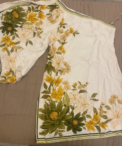 Vestido ombro só Farm- TAM P