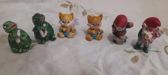 Brinquedos antigos Kinder ovo