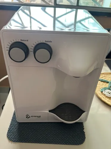 BEBEDOURO PURIFICADOR DE AGUA EVEREST 